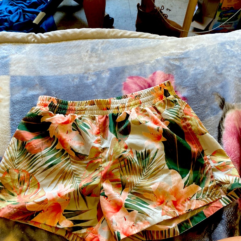 Swimming shorts